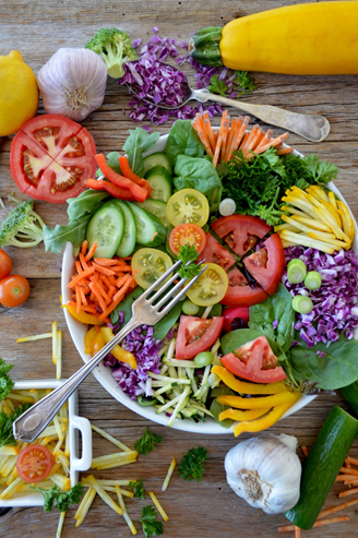 więcej niż połowa warzyw na talerzu jest zbawienne dla hormonów 